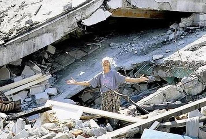 17 AĞUSTOS DEPREMİNDE KAÇ KİŞİ HAYATINI KAYBETTİ 1(Gölcük Depremi) 7 Ağustos 1999 Depremi Kaç Büyüklüğündeydi, Kaç Saniye Sürdü Marmara Depreminin Acı Bilançosu