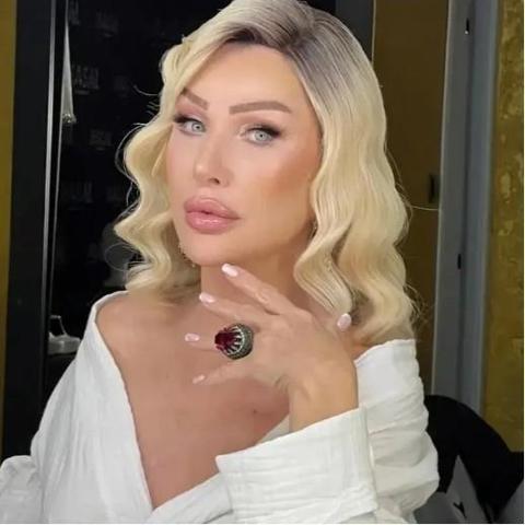 Seda Sayan’dan çanta itirafı “Deli miyim ben, kolay para kazanmıyorum”