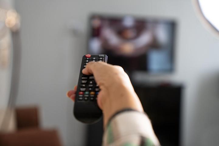 Televizyondaki frekans sorunu nasıl çözülür Markalara göre frekans ayarı çözümü: SAMSUNG, LG, PHILIPS, SONY...