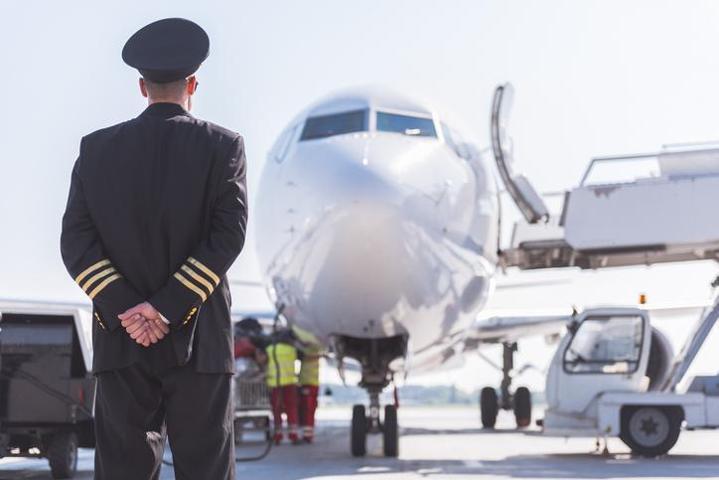 O Araştırmanın Sonucu Şaşırttı: Pilotlar ve Kabin Memurlarında Kanser Riski Daha Yüksek