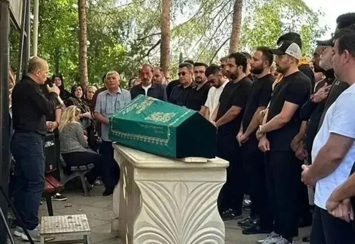 SENİ UNUTMAYACAĞIZ MasterChef Akından ağlatan Eren Kaşıkçı itirafı