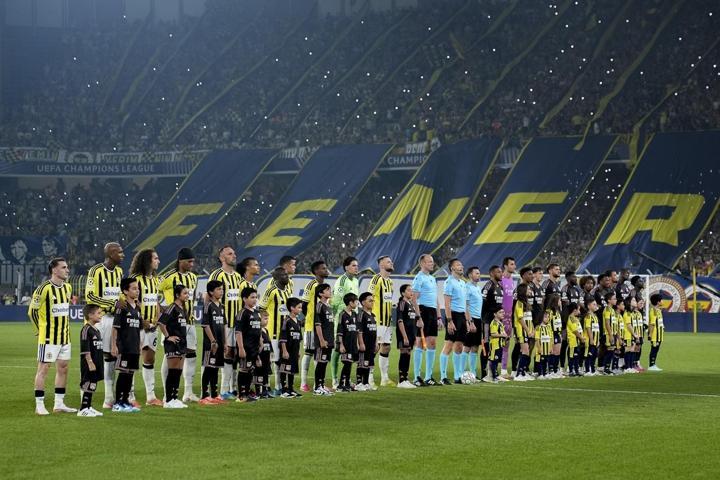 Fenerbahçeye eleştiri: İyi sinyaller vermiyor