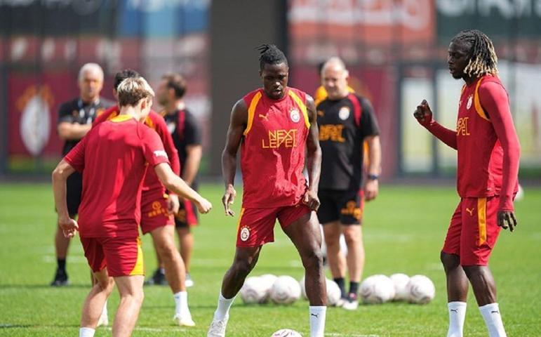 Galatasaray’da Başakşehir mesaisi başladı