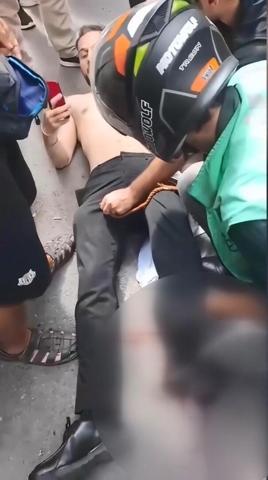 Motosikletimi neden çektin kavgası: Yumruk atan araç sahibini bıçakladı