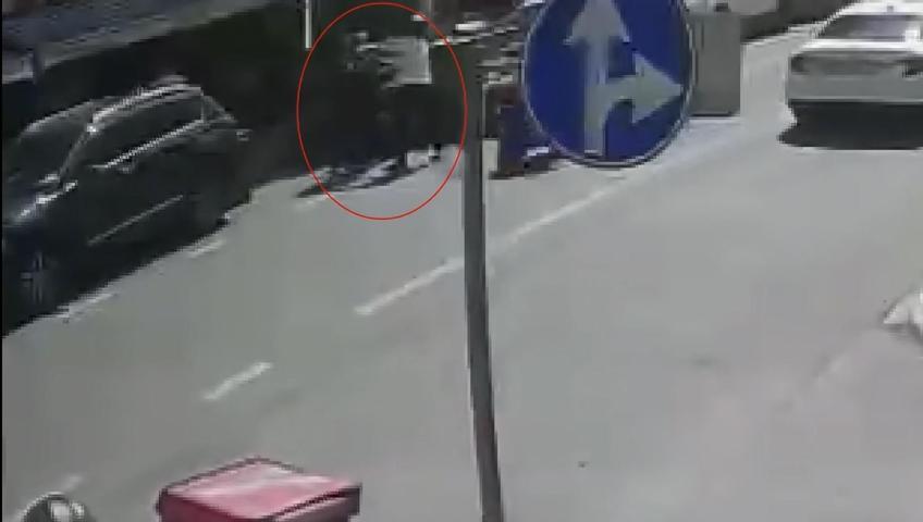 Motosikletimi neden çektin kavgası: Yumruk atan araç sahibini bıçakladı