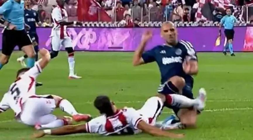 Fenerbahçede Semedo kırmızı kart görmeli miydi Samsunspor maçındaki iki pozisyon incelendi...