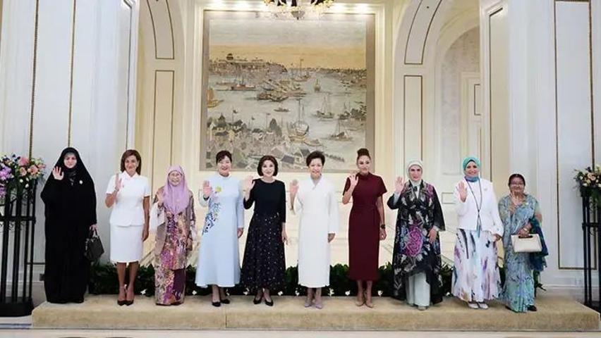 Bir zirve fotoğrafı, 32 yıl öncesine götürdü: Pezeşkiyan onu yanından ayırmıyor Hayatları büyük bir kayıpla değişti...