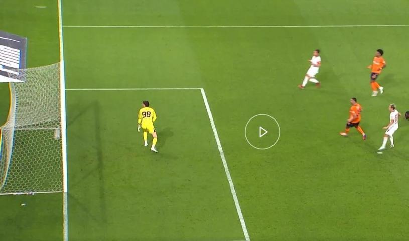 Başakşehir - Galatasaray maçında verilen penaltı kararı doğru mu