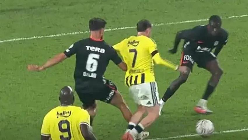 Eski hakemlerden Fenerbahçe-Beşiktaş derbisi düdüklerine net yorum: Penaltı daha doğru olurdu