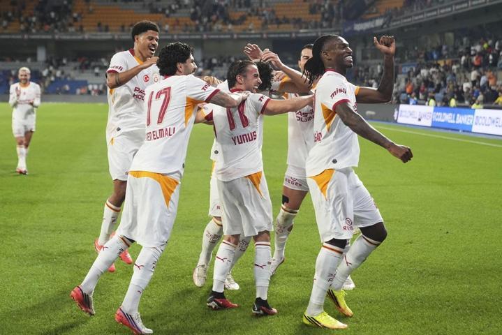 Şampiyonlar Ligi öncesi iki yıldız kayıp: Galatasaray’da Sporting hesabı değişti