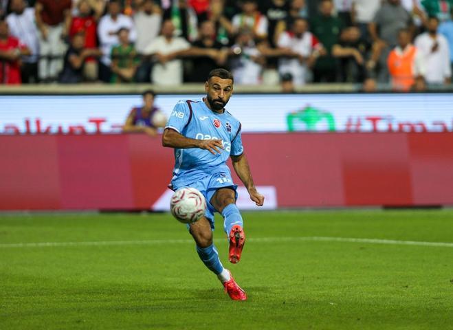 Salah, Trabzonspor formasıyla tarihe geçti: 26 yıl sonra bir ilk