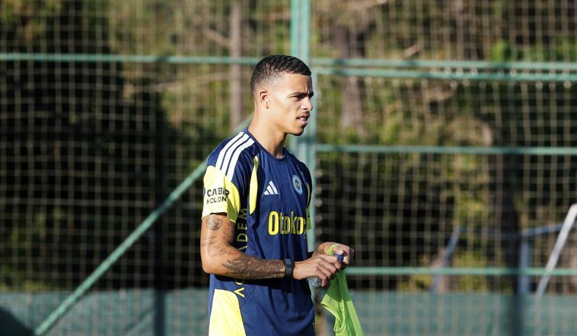 Fenerbahçede İsmail Kartal, Roma planını netleştirdi: Greenwood 10 numarada