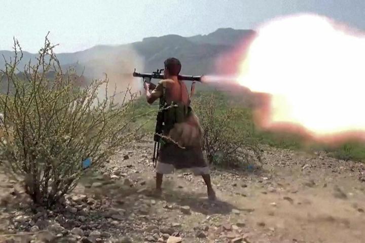 SON DAKİKA... Kızıldeniz hattında tansiyon yüksek: Yemen’de çatışmalar tırmandı, Suudi Arabistan alarmda…