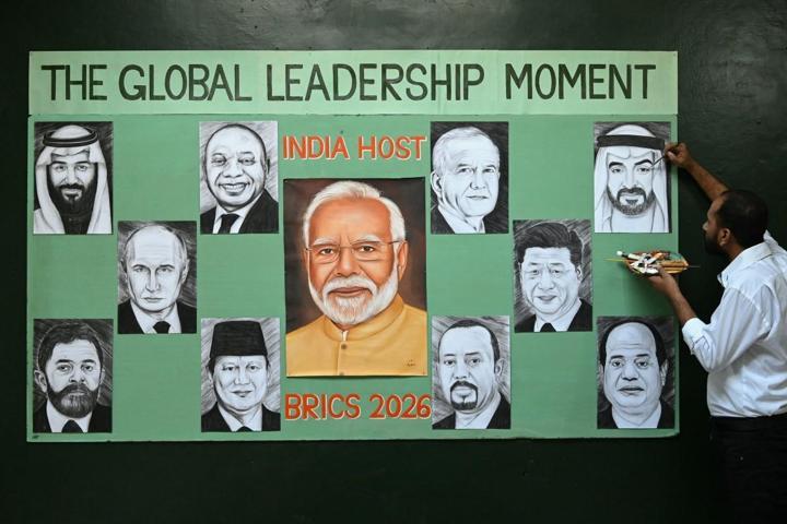 BRICS liderleri Yeni Delhide bir araya geliyor: Putin, Şi, Pezeşkiyan aynı zirvede Masadaki başlıklar…