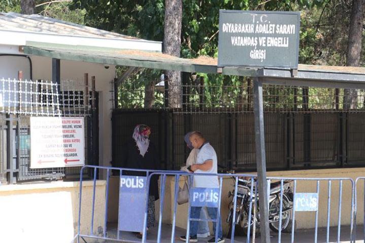 2 aylık hamileydi: ‘Burada yok’ denilen evde kızı 2 saat sonra asılı bulundu