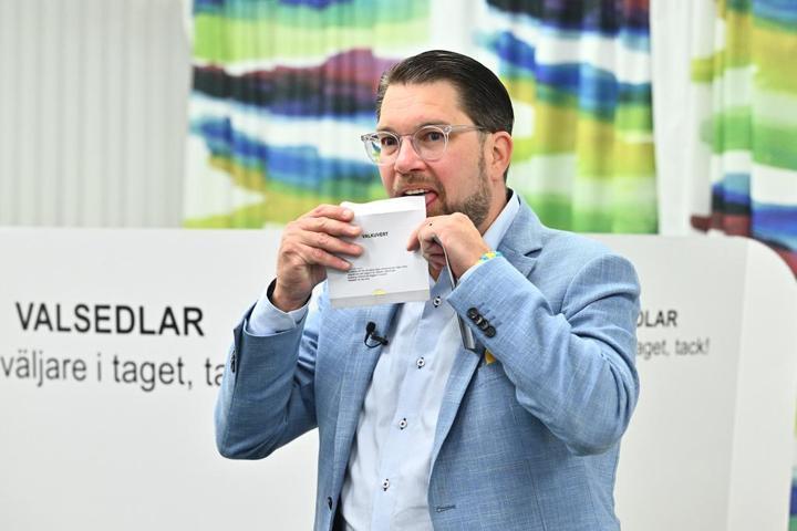 İsveç sandık başında: Aşırı sağ ilk kez iktidar ortağı olabilir