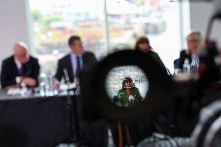 BİRLEŞİK KRALLIK ÇATIRDIYOR İskoçya, Galler ve Kuzey İrlanda’dan tarihi imza geldi…