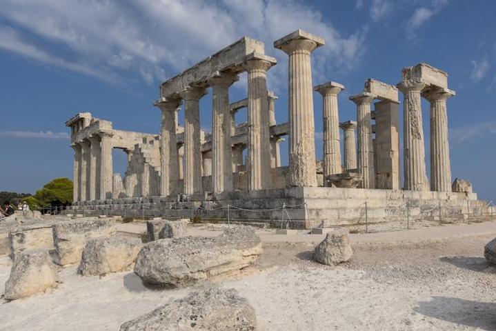 Eylülde rüya gibi tatil Yunanistanın eşsiz cenneti Aegina Adasında gezilecek yerler Atinaya 30 dakika uzaklıkta