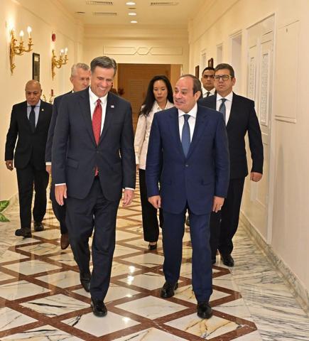 Kahire’de zirve trafiği: Abbas ve Selman’ın ardından CIA Direktörü Mısır’da