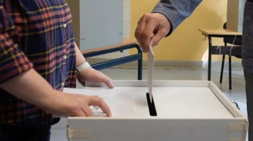 Berlinde sonuçlar netleşiyor Türk aday Elif Eralp zirveye yerleşti
