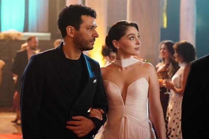ZEYNEP VE SERHAT AŞKA GELDİ