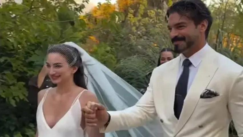 Gözlerden uzak yaşıyordu Şükrü Özyıldızın kardeşi Burcu Özyıldız evlendi