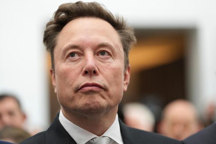 ‘Starlink’ itirafında bulunan Elon Musk: “Zelenski’nin gitme vakti”