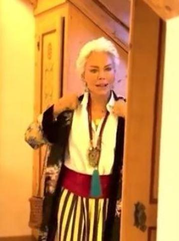 Ajda Pekkanın kız kardeşi Semiramis Pekkana büyük jest Eski eşi ve sevgilisinden sürpriz kutlama