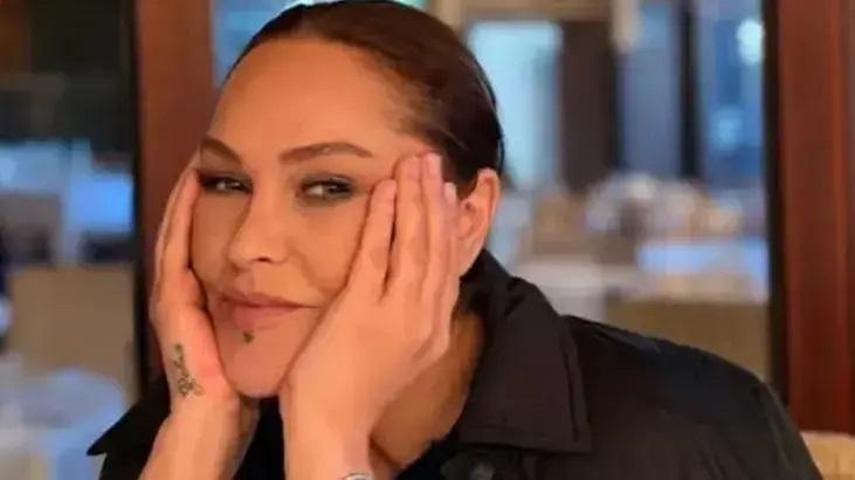 Hülya Avşarın son hali şaşırttı Estetik iddialarına bakın nasıl yanıt verdi