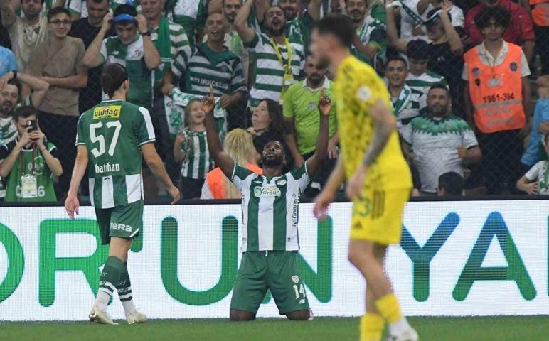 Bursaspor’da Kelechi Iheanacho fırtınası Rekor geldi