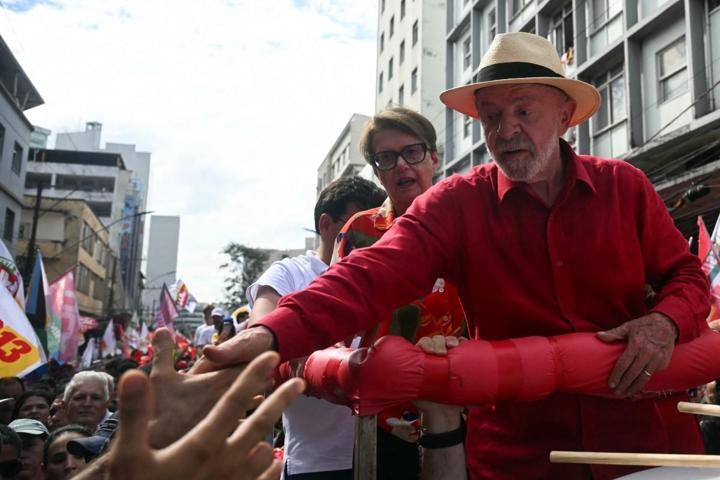 Brezilya bu yayına kilitlenecek: Lula ve Bolsonaro karşı karşıya gelecek