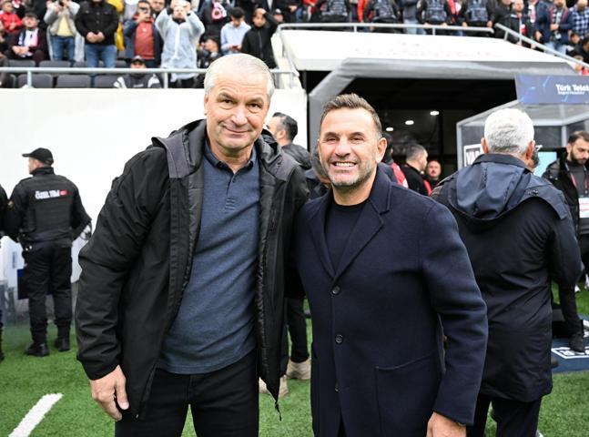‘Galatasaray’da çok sorun var’ Nihat Kahveci sert konuştu: ‘Bu oyunla Lille’den yine 3 yersin’