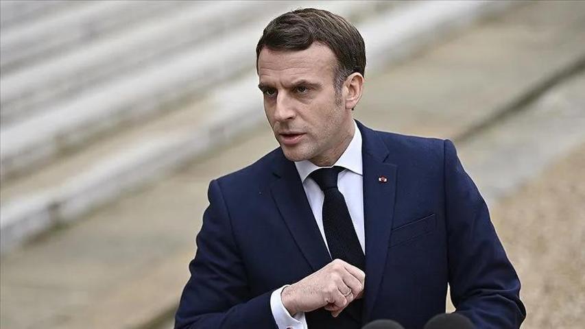 Macron eylemcilere ateş püskürdü: Bedelini ödeyecekler