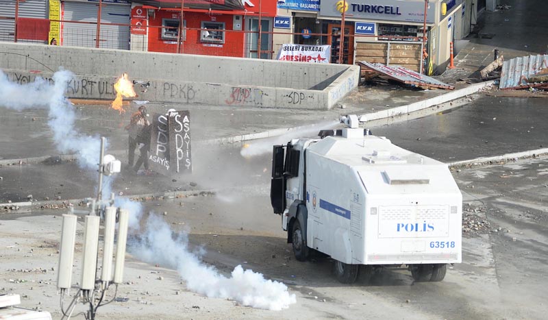 Taksime polis müdahalesi