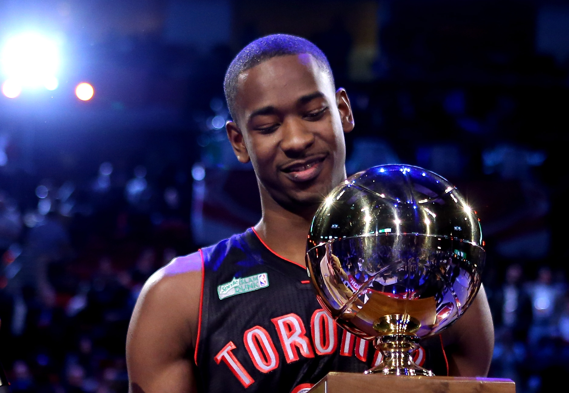 Uçtu uçtu Terrence Ross uçtu