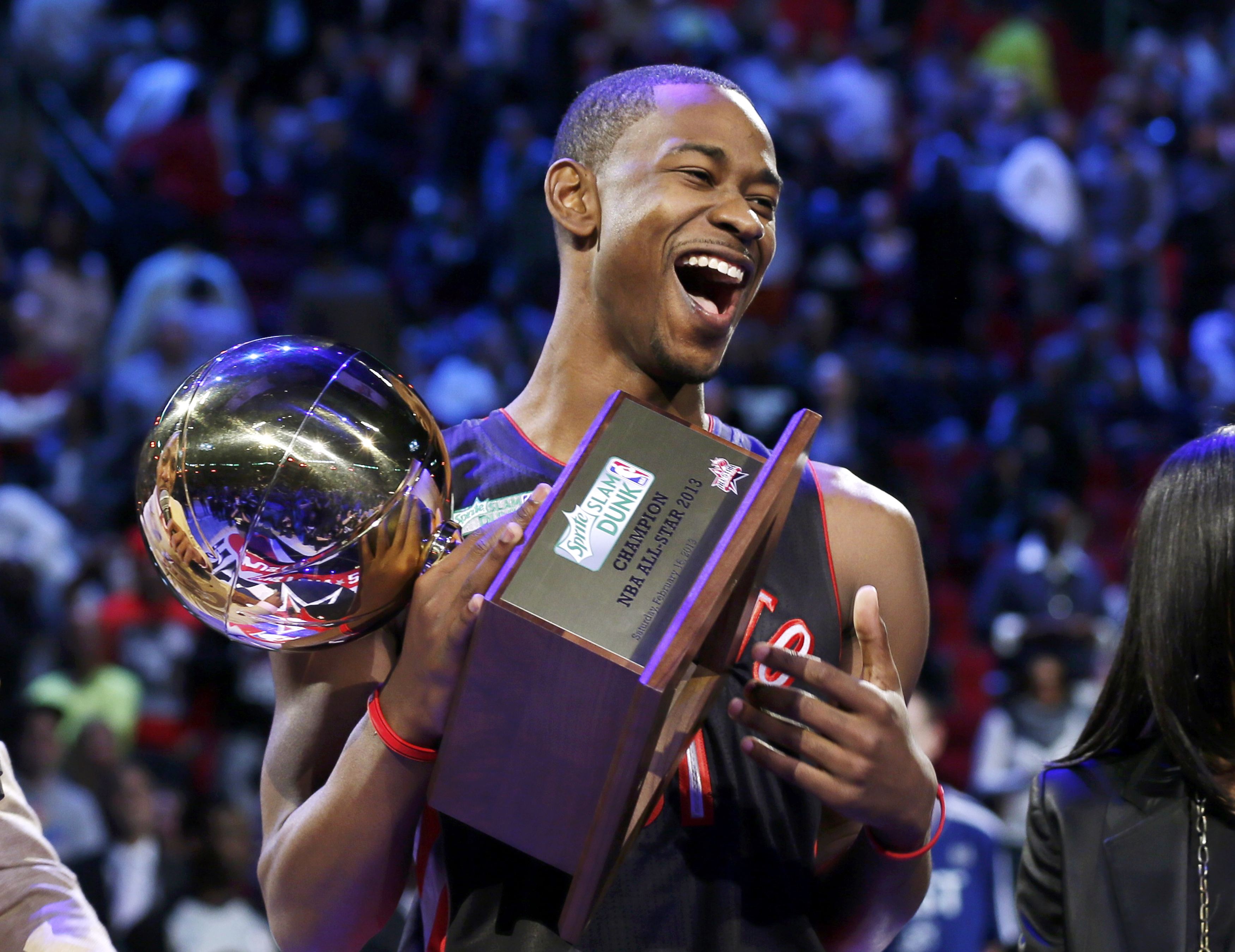 Uçtu uçtu Terrence Ross uçtu