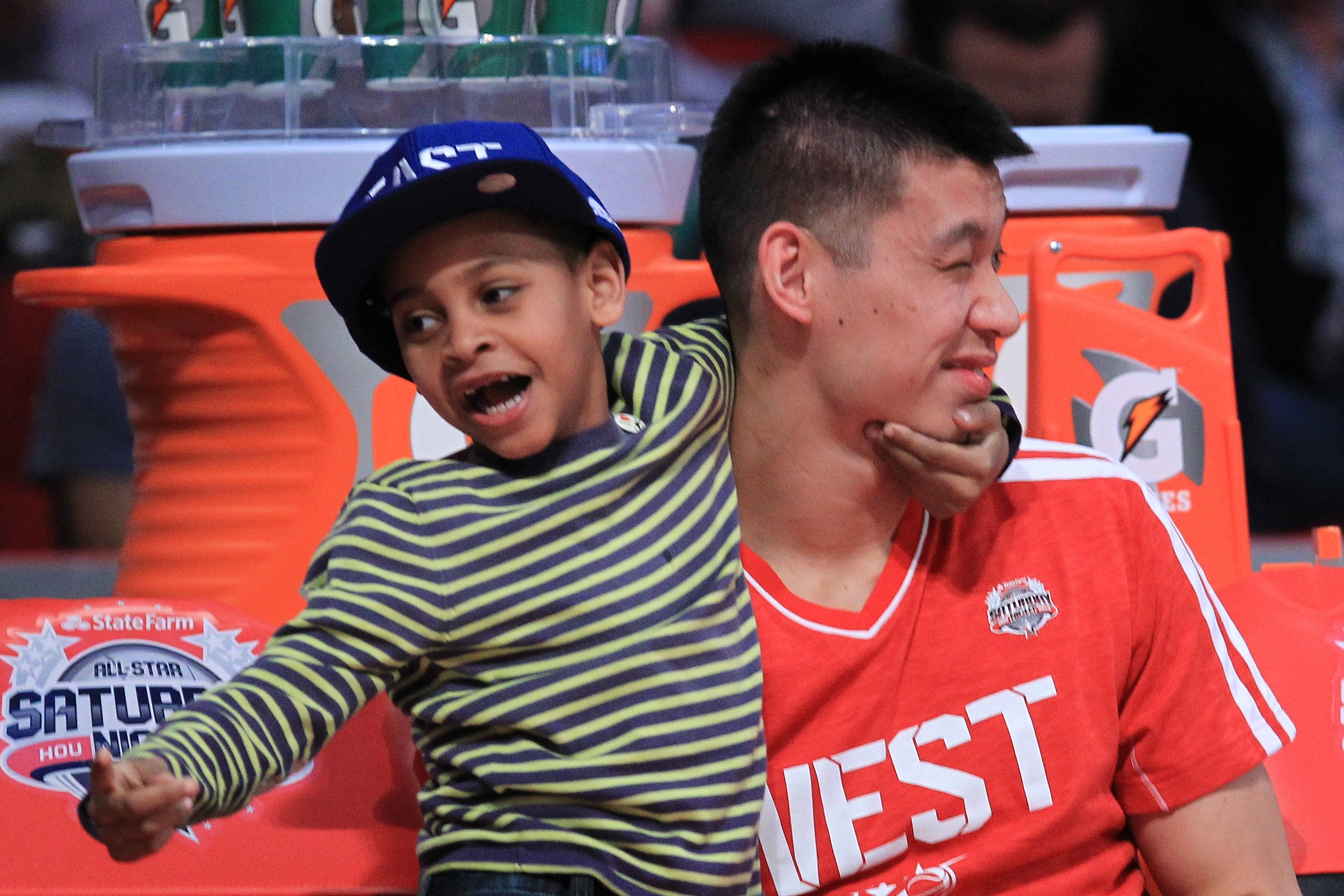 Uçtu uçtu Terrence Ross uçtu