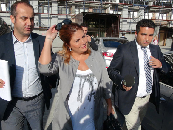 Sibel Canın cipine el konuldu
