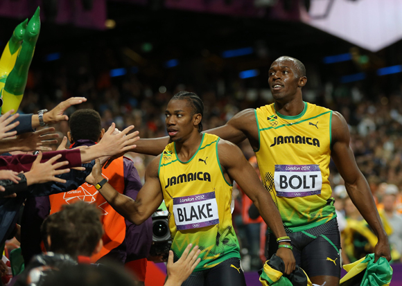 100 metre diye yazılır, Bolt diye okunur