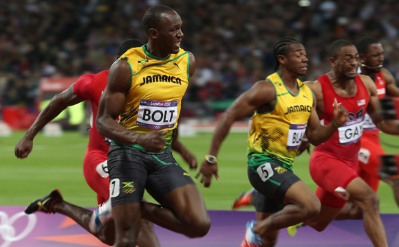100 metre diye yazılır, Bolt diye okunur