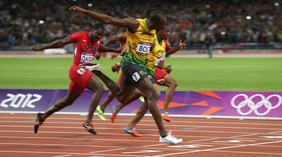 100 metre diye yazılır, Bolt diye okunur