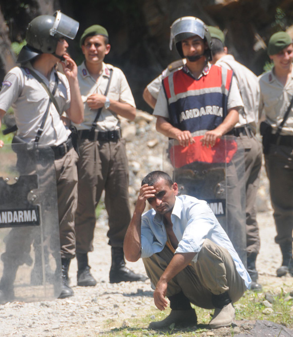 Rizede HES gerginliği