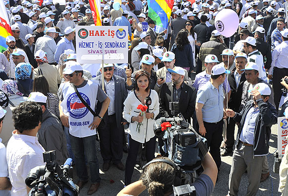 Ankarada polisten biber gazı