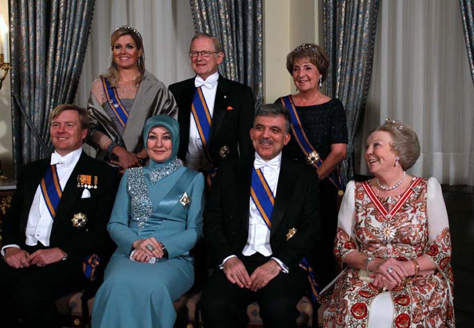 Gül, Hollanda Sarayında