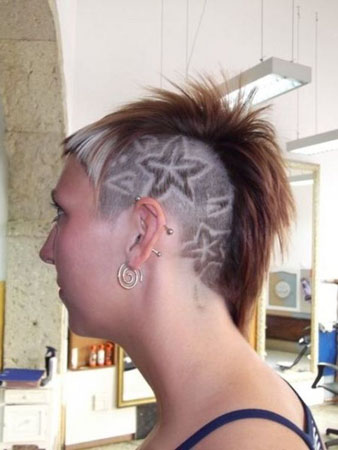 Bu saçlar punk rockı kıskandırıyor