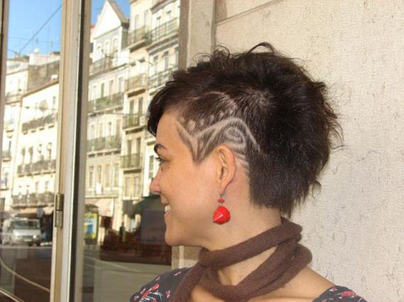 Bu saçlar punk rockı kıskandırıyor