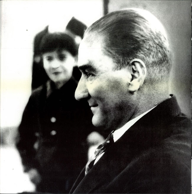 Atatürk için ne dediler