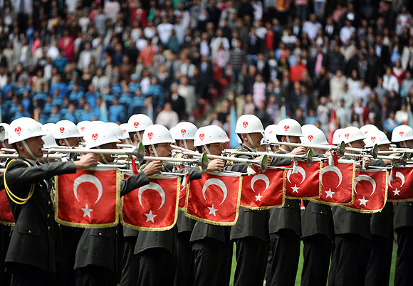 Türk Telekom Arenada ilk resmi tören