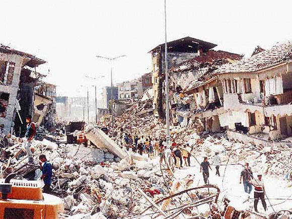 Dünyanın en büyük 5. depremi