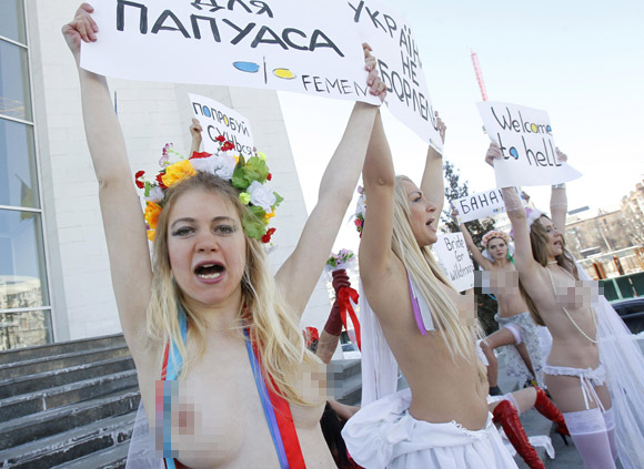 FEMEN çok kızgın: Ukrayna genelev değil
